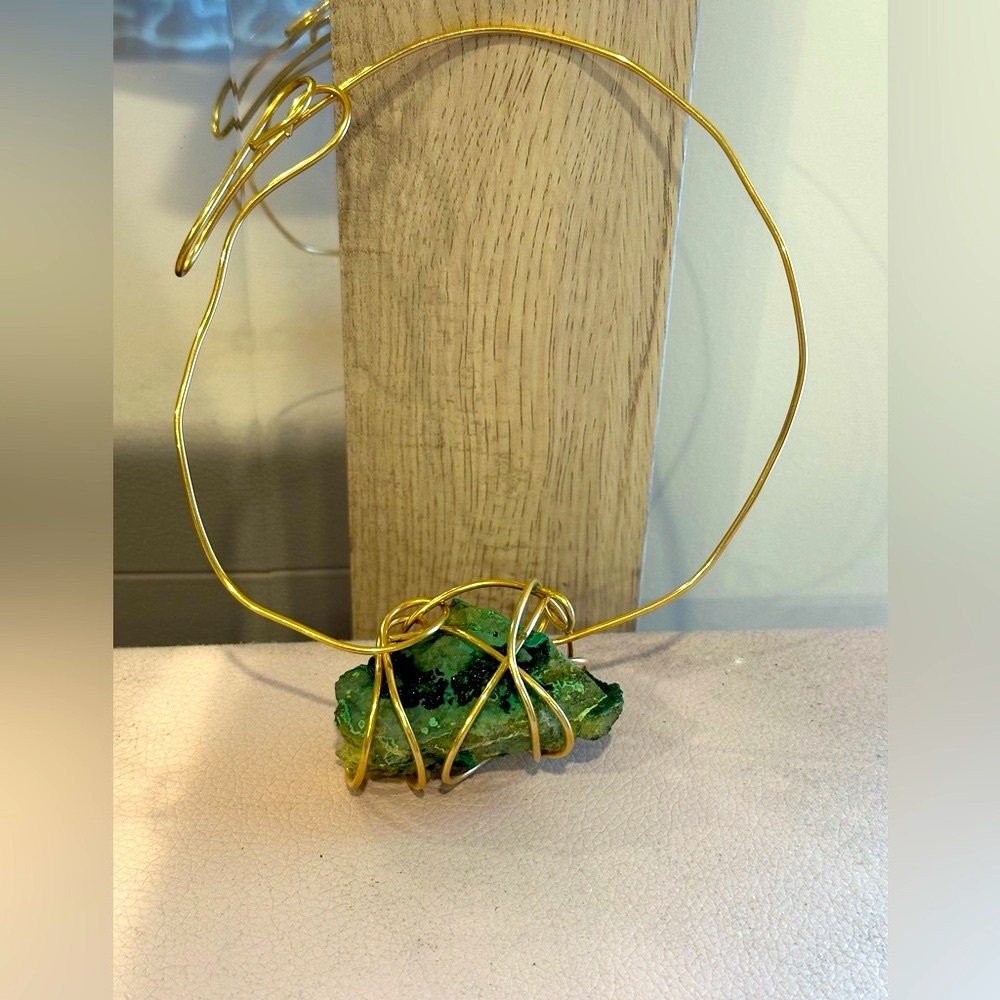 Kazuko Oshima Vintage Gold Wire(14k) Wrapped Green Stone Necklace